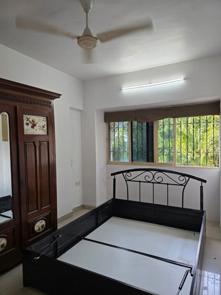 Bedroom, bandra west 2 Bedroom 700 Sq.Ft. Apartment In Bandra West Mumbai 10398781