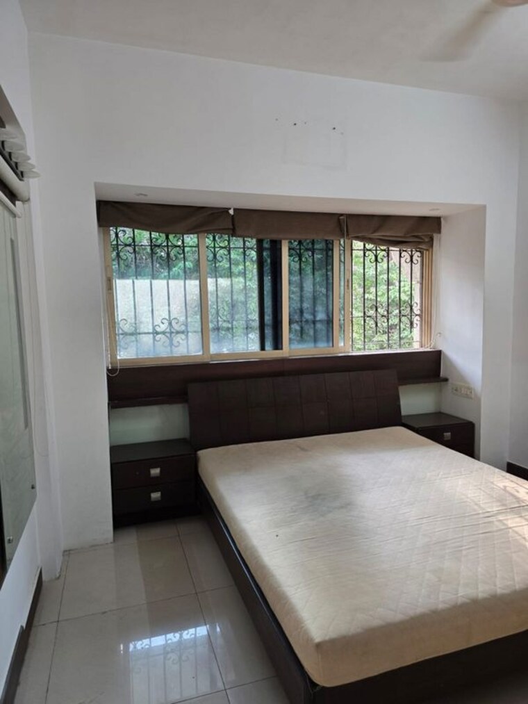 Bedroom, bandra west 2 Bedroom 700 Sq.Ft. Apartment In Bandra West Mumbai 10398781