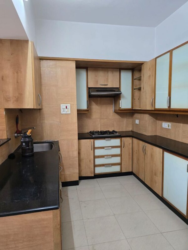Kitchen, bandra west 2 Bedroom 700 Sq.Ft. Apartment In Bandra West Mumbai 10398781