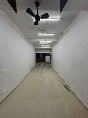  Shop For Rent in Kalkaji