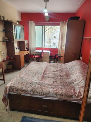Bedroom in 2 BHK Apartment at Malabar Hill – for Sale