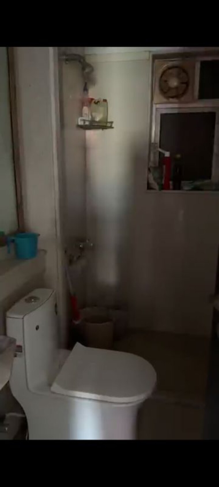 Bathroom, hiranandani-meadows 3 Bedroom 1250 Sq.Ft. Apartment In Manpada Thane 10398939