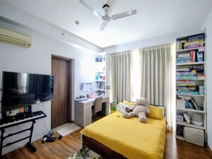 Living Room in 3 BHK Apartment at Ireo Victory Valley, Sector 67 – for Sale