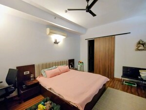 Bedroom in 3 BHK Apartment at Ireo Victory Valley, Sector 67 – for Sale