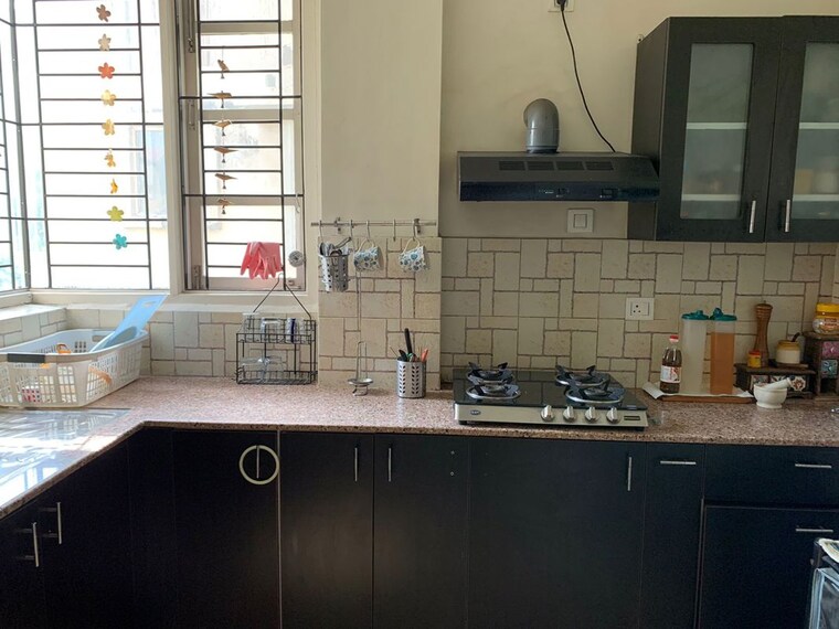 Kitchen, ss-the-lilac 3 Bedroom 290 Sq.Yd. Builder Floor In Sector 49 Gurgaon 10398945