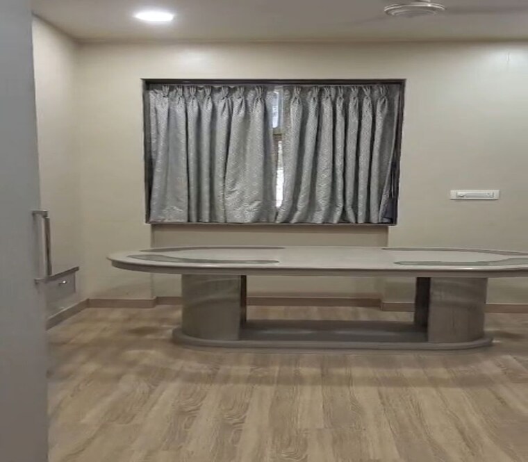 Living Room, dadar east 3 Bedroom 1400 Sq.Ft. Apartment In Dadar East Mumbai 10398977