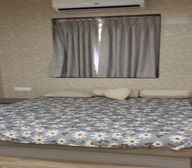 Bedroom, dadar east 3 Bedroom 1400 Sq.Ft. Apartment In Dadar East Mumbai 10398977