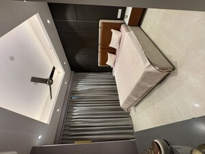 Room in 1 RK Apartment at Supertech Supernova Spira Suites, Sector 94 – for Sale