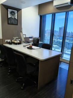 Office Space For Rent in Magic Square