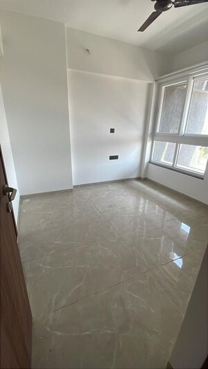Master Bedroom in 2 BHK Apartment at Pristine Allure, Kharadi – for Rent