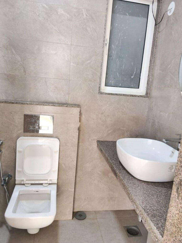 Bathroom, godrej-nest-kandivali 1 Bedroom 628 Sq.Ft. Apartment In Kandivali East Mumbai 10399019