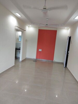 Room in 1 BHK Apartment at Sapphire Lakeside, Powai – for Rent