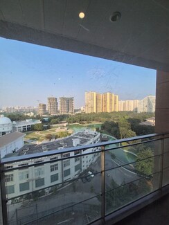 2 BHK + Pooja Room Apartment For Sale in Amanora Adreno Towers