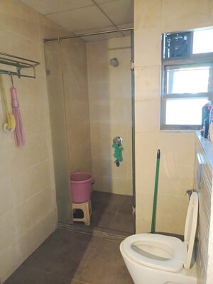 Bathroom in 5 BHK Apartment at Gera Isle Royale Villa, Bavdhan – for Rent