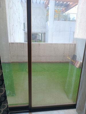 Bathroom in 5 BHK Apartment at Gera Isle Royale Villa, Bavdhan – for Rent