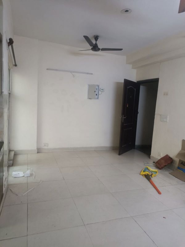 2.5 BHK + Pooja Room,Study Room,Basement 1150 Sq.Ft. Apartment in Aims Golf Avenue I
