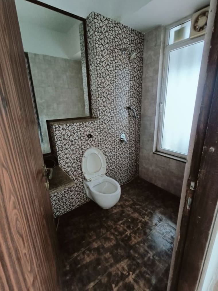 Bathroom, omkar-alta-monte 2 Bedroom 1341 Sq.Ft. Apartment In Malad East Mumbai 10398758