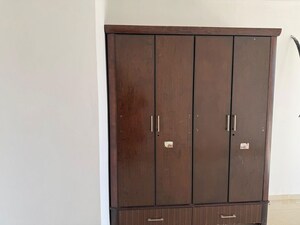 Furnished Amenities in 3 BHK Apartment at Omaxe Lake, North Mullanpur – for Rent