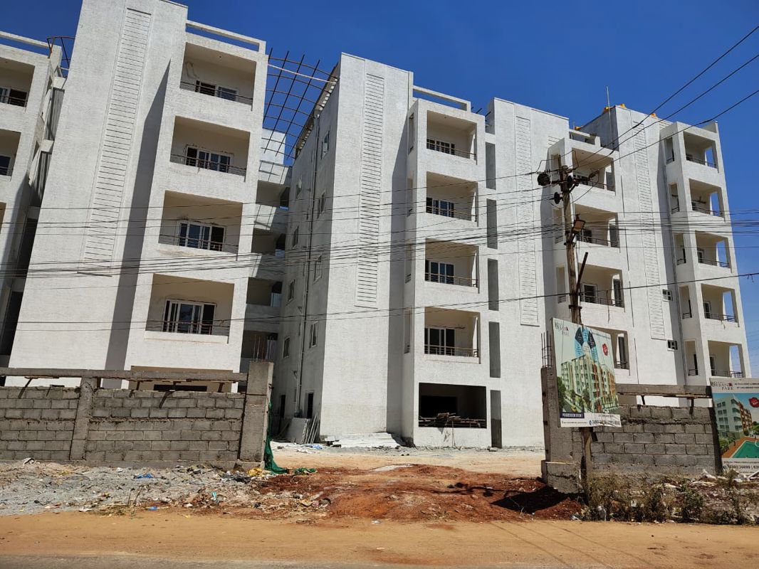 2 BHK + Basement 1092 Sq.Ft. Apartment in Srikara Urban Park