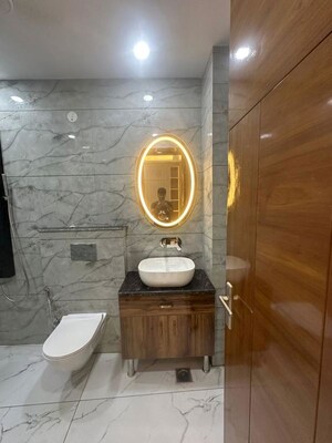 Bathroom in 3.5 BHK Builder Floor at Sector 8 Dwarka – for Rent