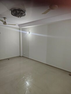 3 BHK + Pooja Room Builder Floor For Rent in Kay Cee Pavilion