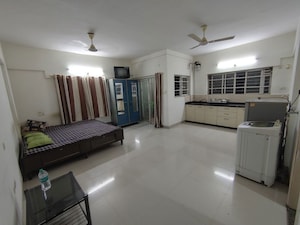 Studio Apartment For Rent in Amanora Metro Tower, Hadapsar