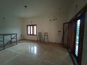 Room in 4 BHK Villa at Jp Nagar Phase 8 – for Sale