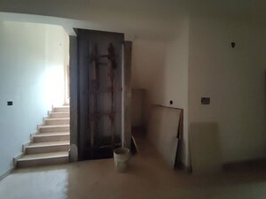 Room in 4 BHK Villa at Jp Nagar Phase 8 – for Sale