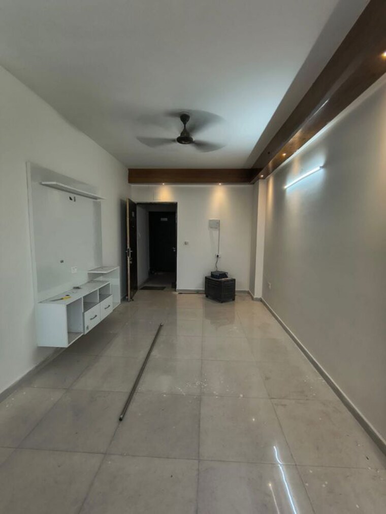 Room, signature-the-millennia-2 2 Bedroom 1000 Sq.Ft. Apartment In Sector 37d Gurgaon 10399239