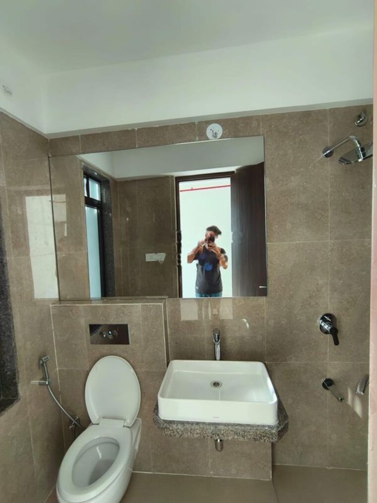 Bathroom, sunteck-avenue-2 3 Bedroom 1310 Sq.Ft. Apartment In Goregaon West Mumbai 10399258