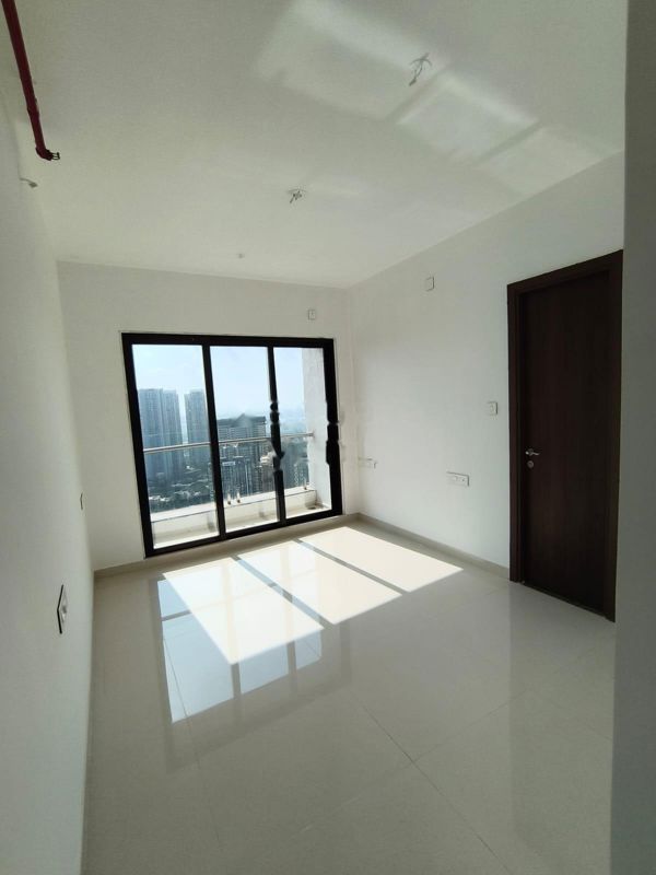 3 BHK 1310 Sq.Ft. Apartment in Sunteck Avenue 2