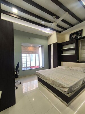 Bedroom in 4 BHK Independent House at Kamgar Putala Vasahat – for Rent
