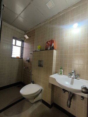 Bathroom in 4 BHK Independent House at Kamgar Putala Vasahat – for Rent