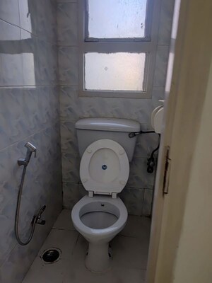 Bathroom in 1 BHK Apartment at Ansal Sushant Estate, Sector 52 – for Rent