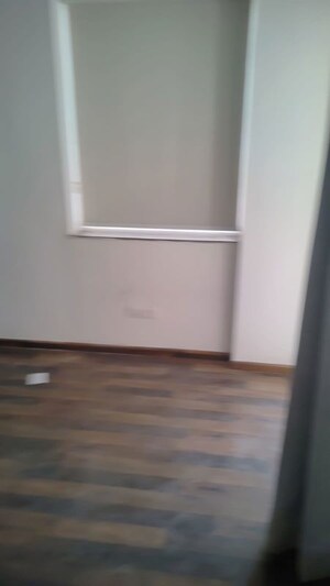 Room in 4 BHK Apartment at Sushma Grande Nxt, Lohgarh – for Rent