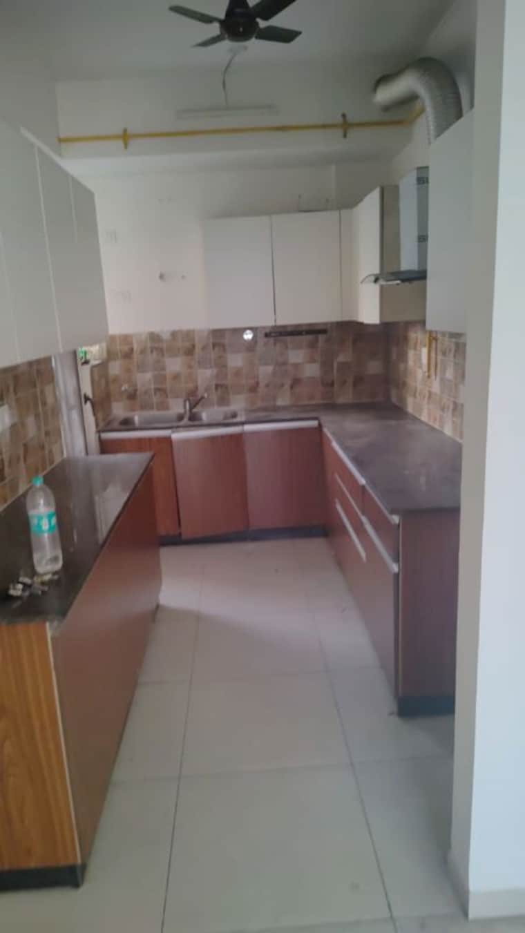 Kitchen, sushma-grande-nxt 4 Bedroom 2250 Sq.Ft. Apartment In Lohgarh Zirakpur 10399265