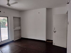 Room in 2 BHK Apartment at Abhimanshree Society, Pashan – for Rent