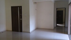 Room in 3 BHK Apartment at Mayur Colony – for Rent