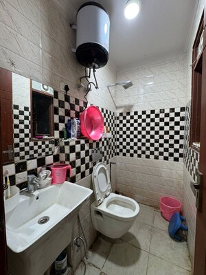 Team Area in 1 RK Independent House at Saket – for Rent