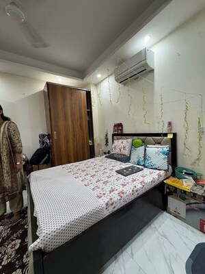 Bedroom in 1 RK Independent House at Saket – for Rent