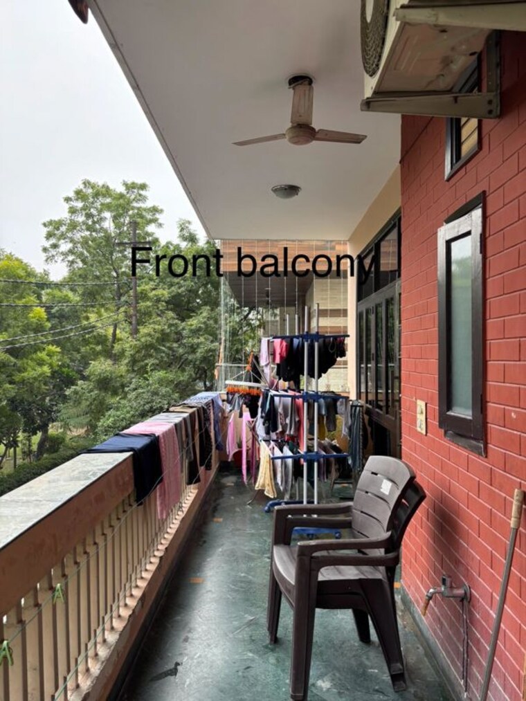Balcony, vaishali-apartments 5 Bedroom 3500 Sq.Ft. Builder Floor In Ramprastha Greens Ghaziabad 10399297