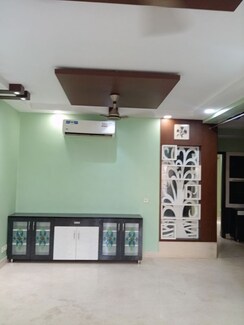 2 BHK + Pooja Room Villa For Rent in RWA Apartments Sector 26