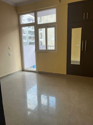 3 BHK Apartment For Rent in Super Realtech Oxy Homez, Bhopura