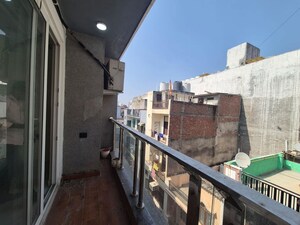 Balcony in 2 BHK Builder Floor at Palm Residency Chhatarpur, Chattarpur – for Rent