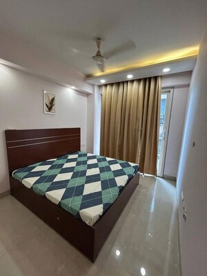 1 BHK Apartment For Rent in Saket