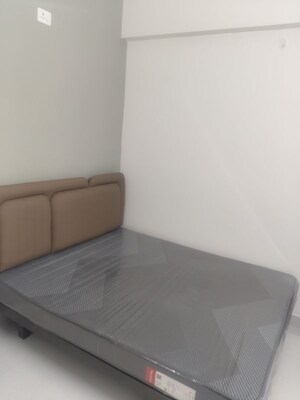 Room in 1 BHK Apartment at Keerthana Residency, Kadubeesanahalli – for Rent