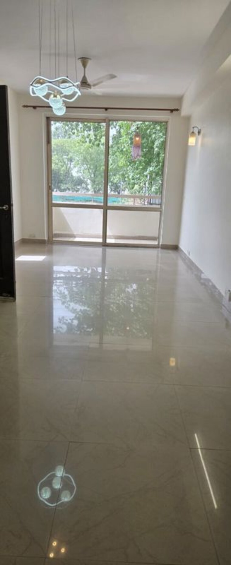 Room, unitech-deerwood-chase 3 Bedroom 3000 Sq.Ft. Builder Floor In Nirvana Country Gurgaon 10399474