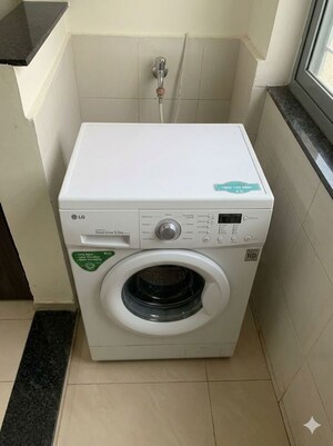 Bathroom in 2 BHK Apartment at Kumar Parc Residences, Hadapsar – for Sale