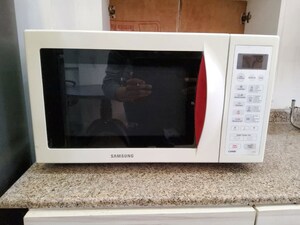 Furnished Amenities in 3 BHK Apartment at Sector 6 Dwarka – for Rent