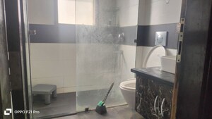 Bathroom in 2 BHK Builder Floor at Unitech South City II, Sector 50 – for Rent